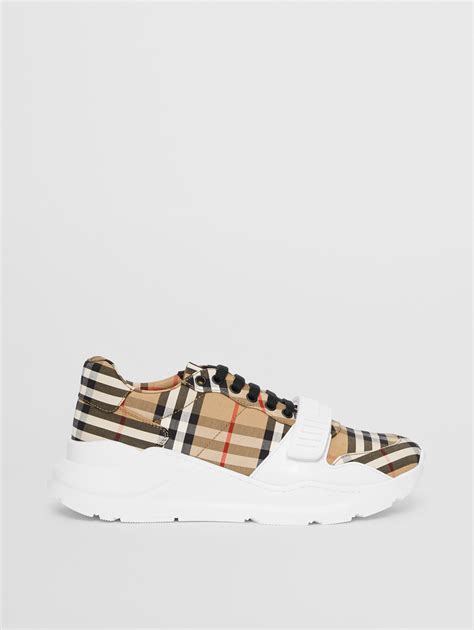 scarpe da tennis modello burberry|Sneaker firmate da uomo .